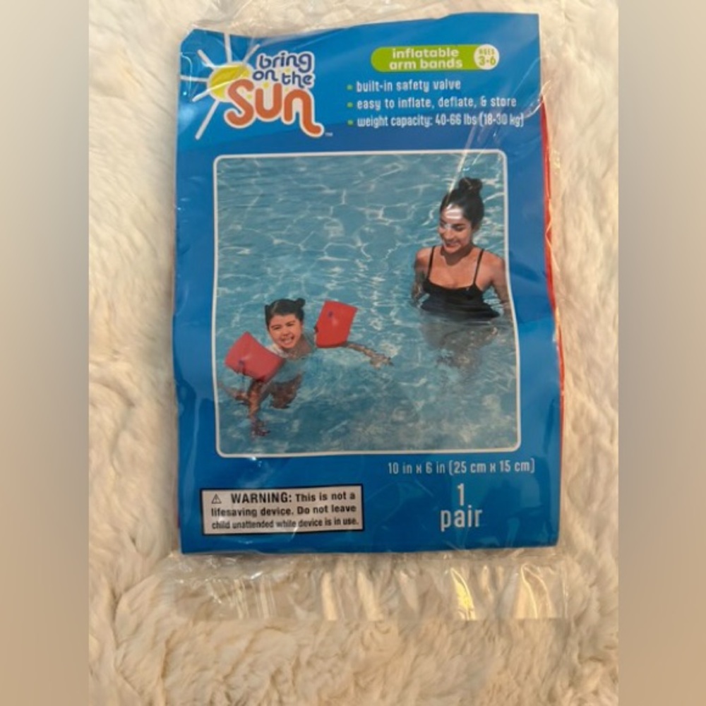 Brand New Bring On The Sun Inflatable Arm Bands For Kids